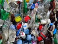 Plastik - zu schade zum Wegwerfen! Leere Plastikflaschen