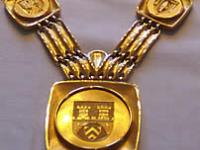 Amtskette Die goldene Amtskette des Bielefelder Bürgermeisters